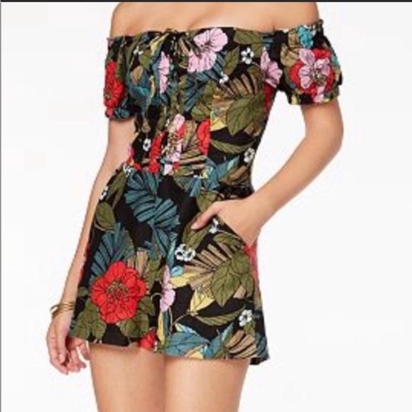 Guess Pants - Guess linen Tropical Floral Lace up off the shoulder